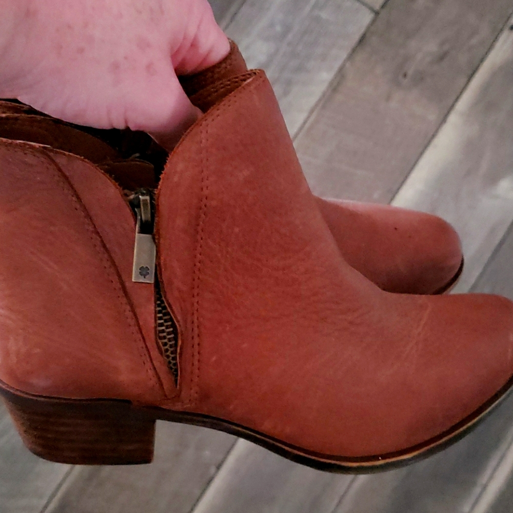 Lucky brand size 6 booties
